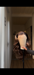Caramel ombré futura curls